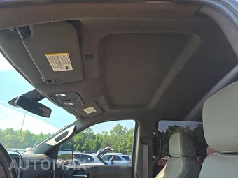 2019 GMC Sierra 1500 SLT Crew Cab Short Bed 4SA - miniatura 17