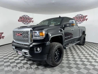 2019 GMC Sierra 2500 Denali HD Crew Cab Medium Bed 5SA - miniatura 3