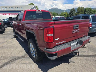2019 GMC Sierra 2500 Denali HD Crew Cab Medium Bed 5SA - miniatura 2