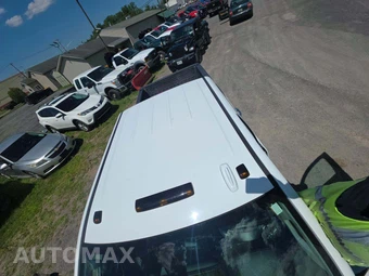 2019 GMC Sierra 3500 Denali HD Crew Cab Medium Bed 5SA - miniatura 12