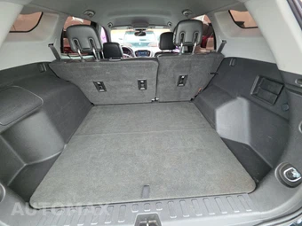 2019 GMC Terrain SLT 4SA – miniatura 15