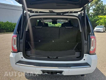 2019 GMC Yukon Denali 5SA - miniatura 12