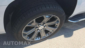 2019 GMC Yukon Denali 5SA - miniatura 25