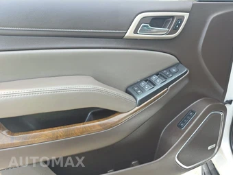 2019 GMC Yukon Denali 5SA - miniatura 9