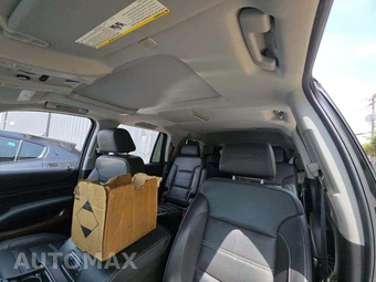 2019 GMC Yukon Denali 5SA - miniatura 11