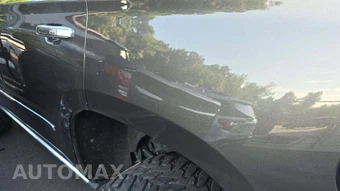 2019 GMC Yukon Denali 5SA - miniatura 26