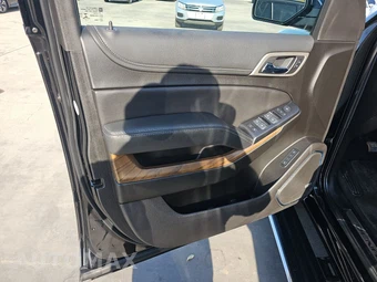 2019 GMC Yukon Denali 5SA - miniatura 9
