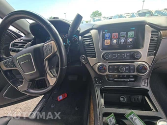 2019 GMC Yukon Denali 5SA - miniatura 17