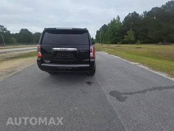 2019 GMC Yukon Denali 5SA - miniatura 4