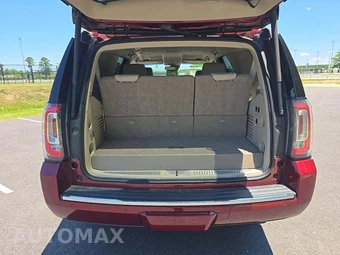 2019 GMC Yukon Denali 5SA - miniatura 12