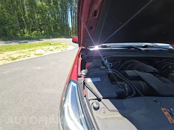 2019 GMC Yukon Denali 5SA - miniatura 22