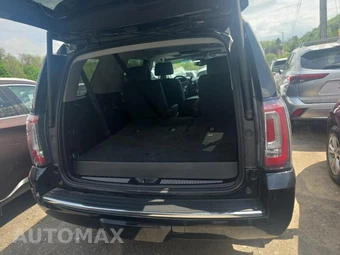 2019 GMC Yukon Denali 5SA - miniatura 19