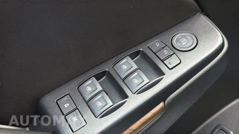 2019 GMC Yukon Denali XL - miniatura 22