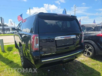 2019 GMC Yukon Denali XL 5SA - miniatura 2