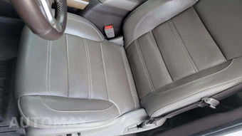 2019 GMC Yukon Denali XL 5SA - miniatura 26