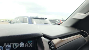 2019 GMC Yukon Denali XL 5SA - miniatura 22