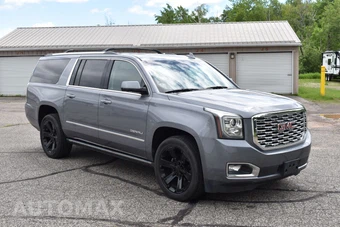 2019 GMC Yukon Denali XL 5SA - miniatura 2