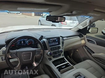 2019 GMC Yukon Denali XL 5SA - miniatura 8
