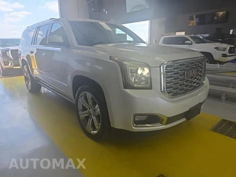 2019 GMC Yukon Denali XL 5SA - miniatura 3