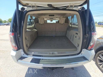 2019 GMC Yukon Denali XL 5SA - miniatura 15