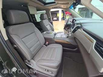 2019 GMC Yukon Denali XL 5SA - miniatura 16
