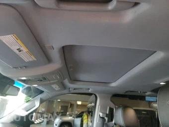 2019 GMC Yukon Denali XL 5SA - miniatura 18