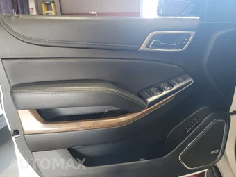 2019 GMC Yukon Denali XL 5SA - miniatura 9