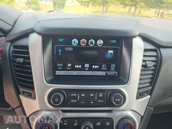 2019 GMC Yukon SLE 3SA – miniatura 11