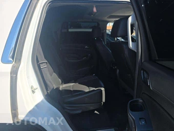 2019 GMC Yukon SLT - miniatura 17