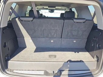 2019 GMC Yukon SLT 4SA - miniatura 17
