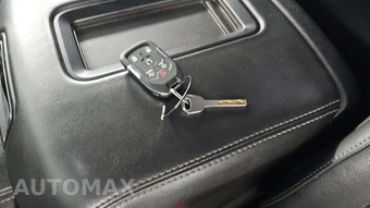 2019 GMC Yukon SLT 4SA - miniatura 18