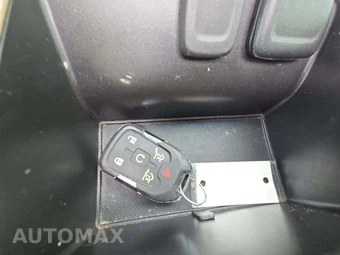 2019 GMC Yukon XL SLT 4SA - miniatura 8