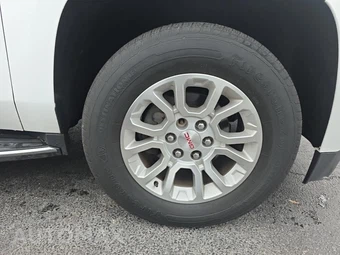 2019 GMC Yukon XL SLT 4SA - miniatura 9