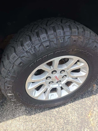 2019 GMC Yukon XL SLT 4SA - miniatura 24