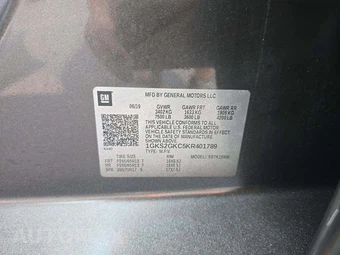 2019 GMC Yukon XL SLT 4SA - miniatura 2