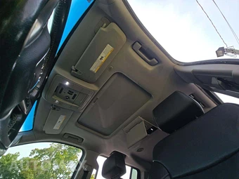 2019 GMC Yukon XL SLT 4SA - miniatura 11