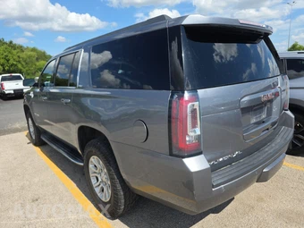 2019 GMC Yukon XL SLT 4SA - miniatura 6