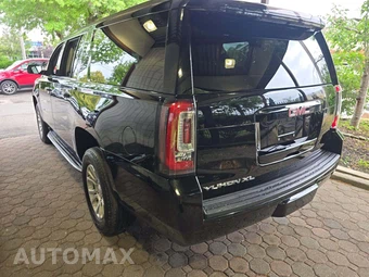 2019 GMC Yukon XL SLT 4SA - miniatura 2