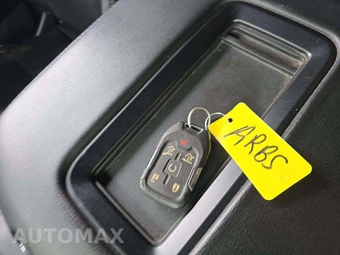 2019 GMC Yukon XL SLT 4SA - miniatura 8