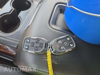 2019 GMC Yukon XL SLT 4SA - miniatura 8