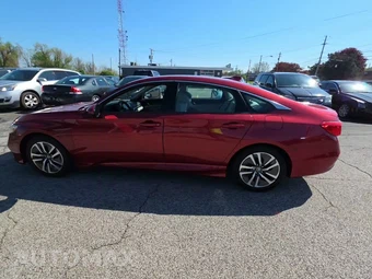 2019 Honda Accord Hybrid - miniatura 2