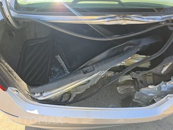 2019 Honda Accord Hybrid - miniatura 16
