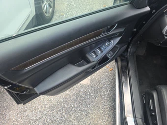 2019 Honda Accord Hybrid EX-L - miniatura 9