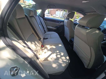 2019 Honda Accord Sedan LX 1.5T - miniatura 16