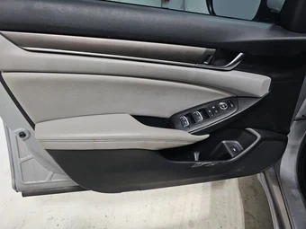2019 Honda Accord Sedan LX 1.5T - miniatura 9