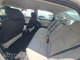 2019 Honda Accord Sedan LX 1.5T - miniatura 13