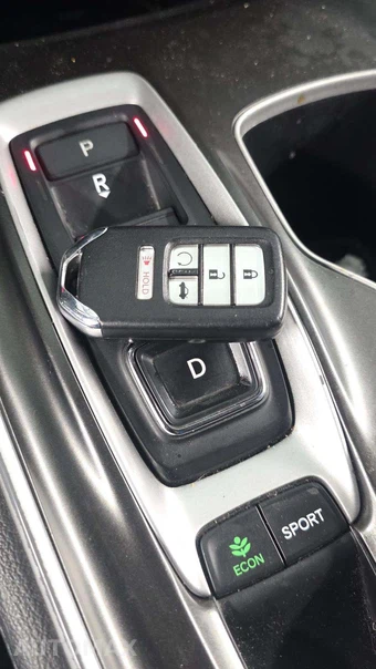 2019 Honda Accord Sedan Touring 2.0T - miniatura 18