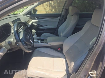 2019 Honda Accord Sedan Touring 2.0T - miniatura 7