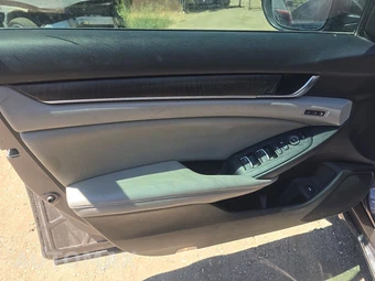 2019 Honda Accord Sedan Touring 2.0T - miniatura 9