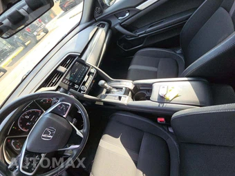 2019 Honda Civic Coupe Sport - miniatura 8
